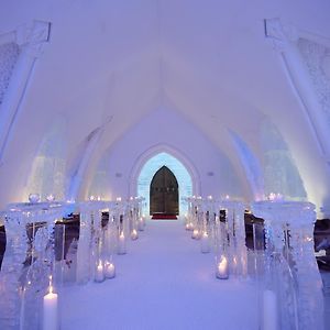 Hotel de Glace